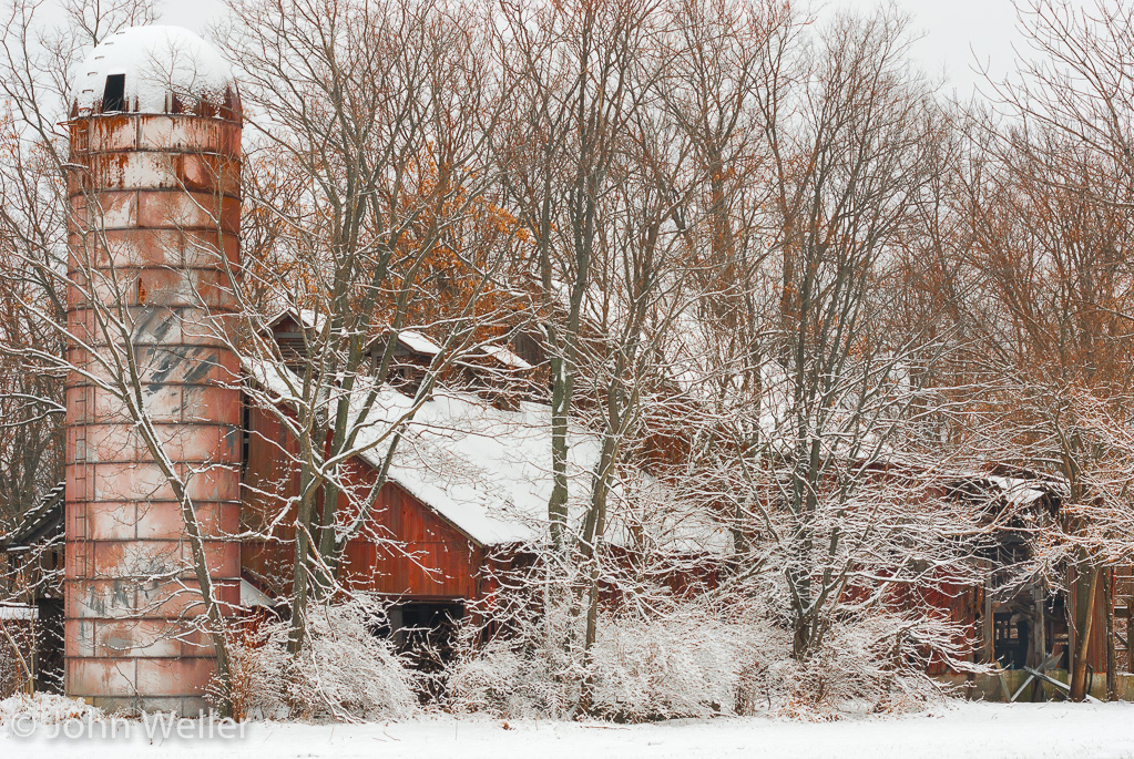 Barn and Silo in Warren County Ohio after recent snowfall.